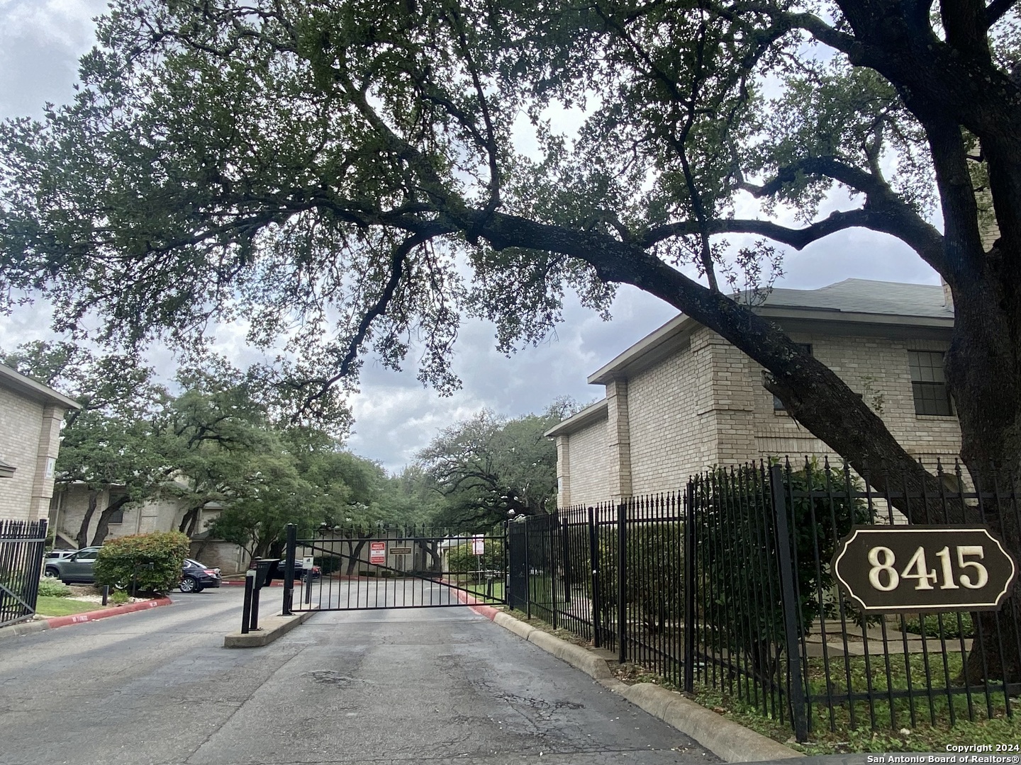 8415 Fredericksburg Road San Antonio TX 78229