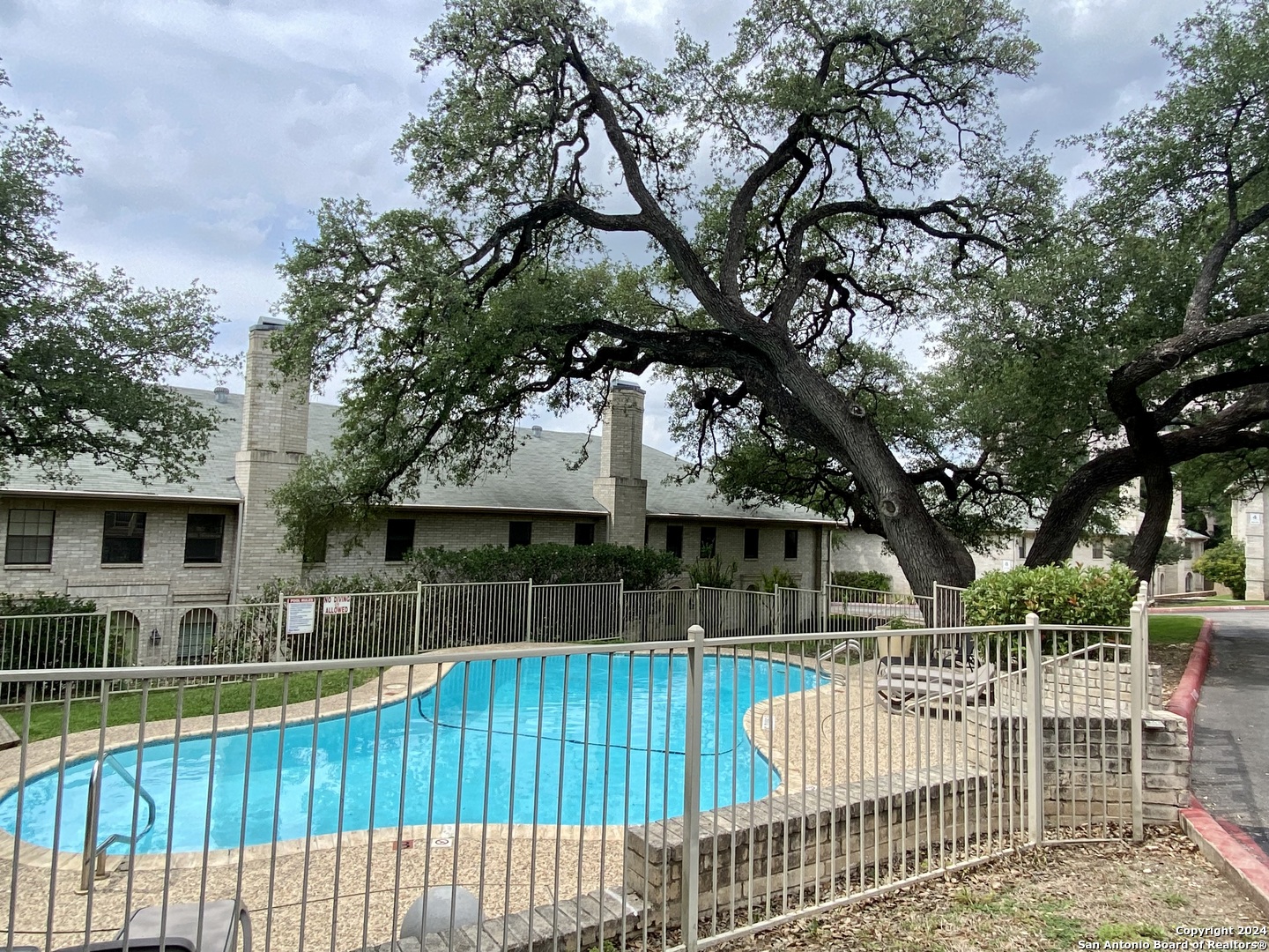 8415 Fredericksburg Road San Antonio TX 78229