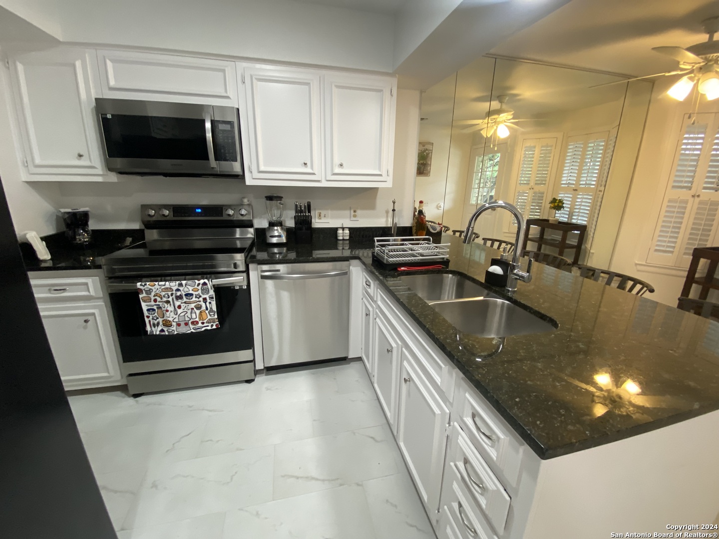 8415 Fredericksburg Road San Antonio TX 78229