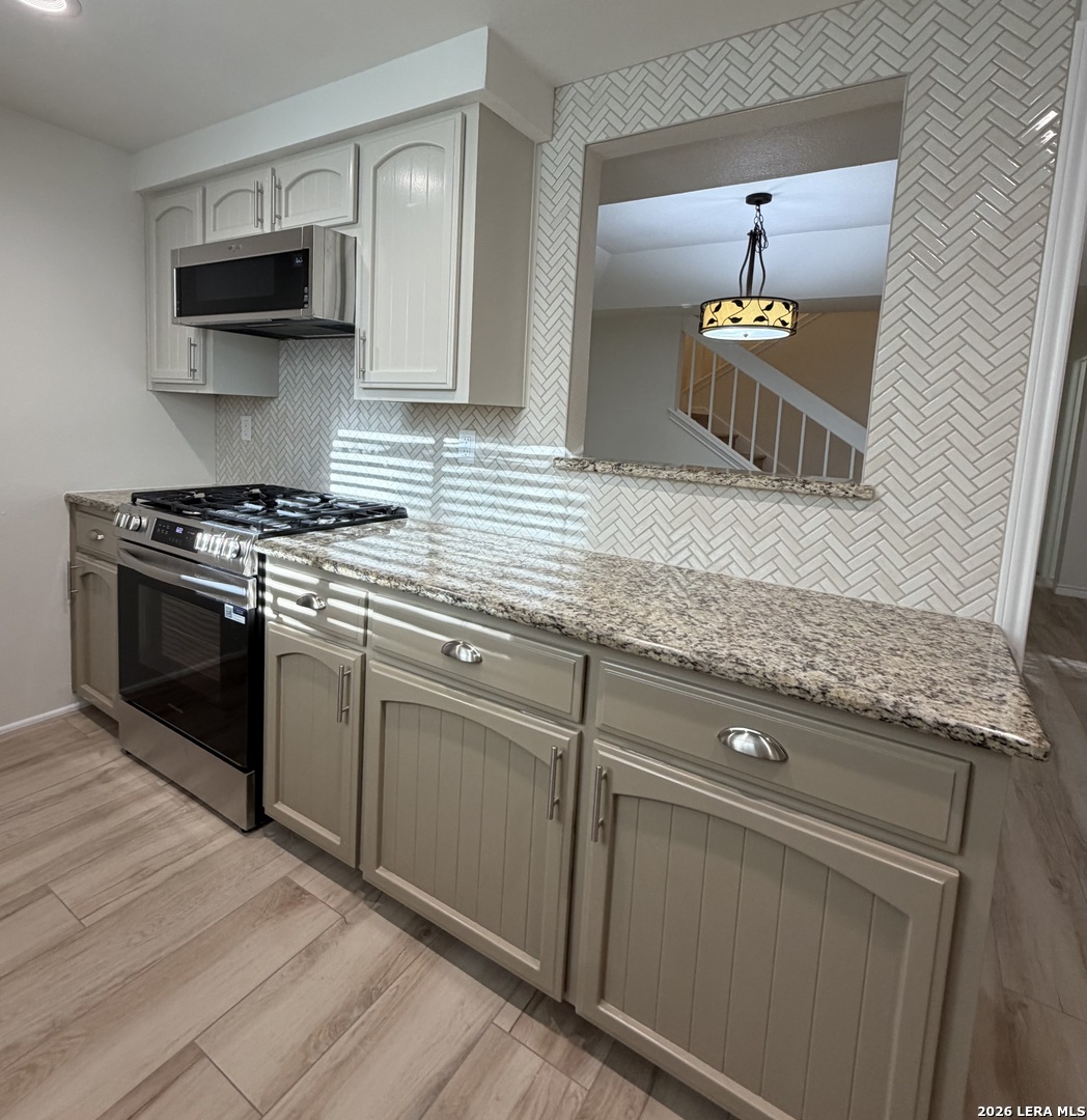 6005 Macgregor Way San Antonio TX 78240