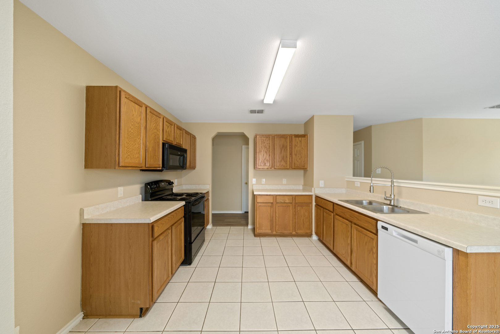2059 Dragon New Braunfels TX 78130