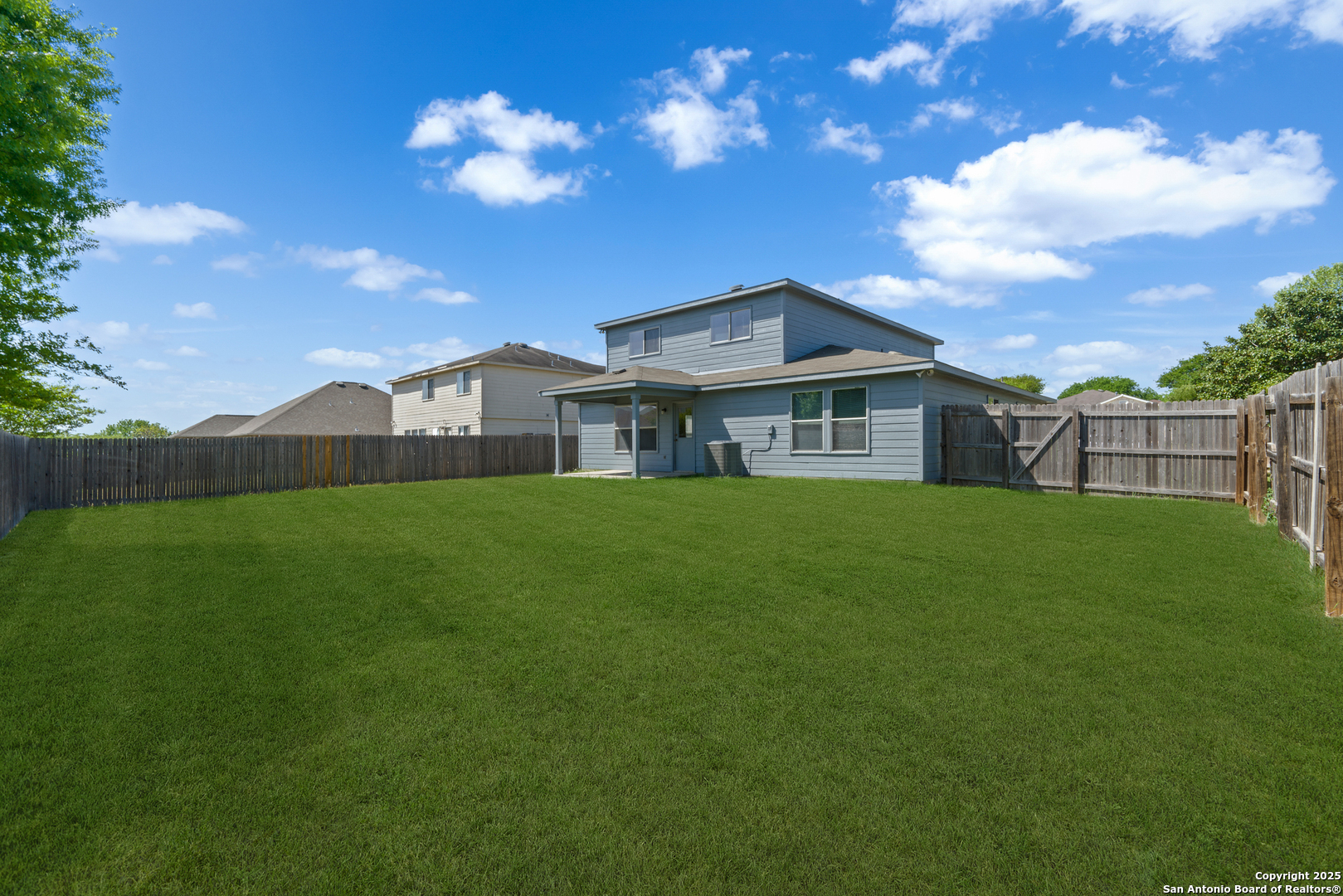 2059 Dragon New Braunfels TX 78130