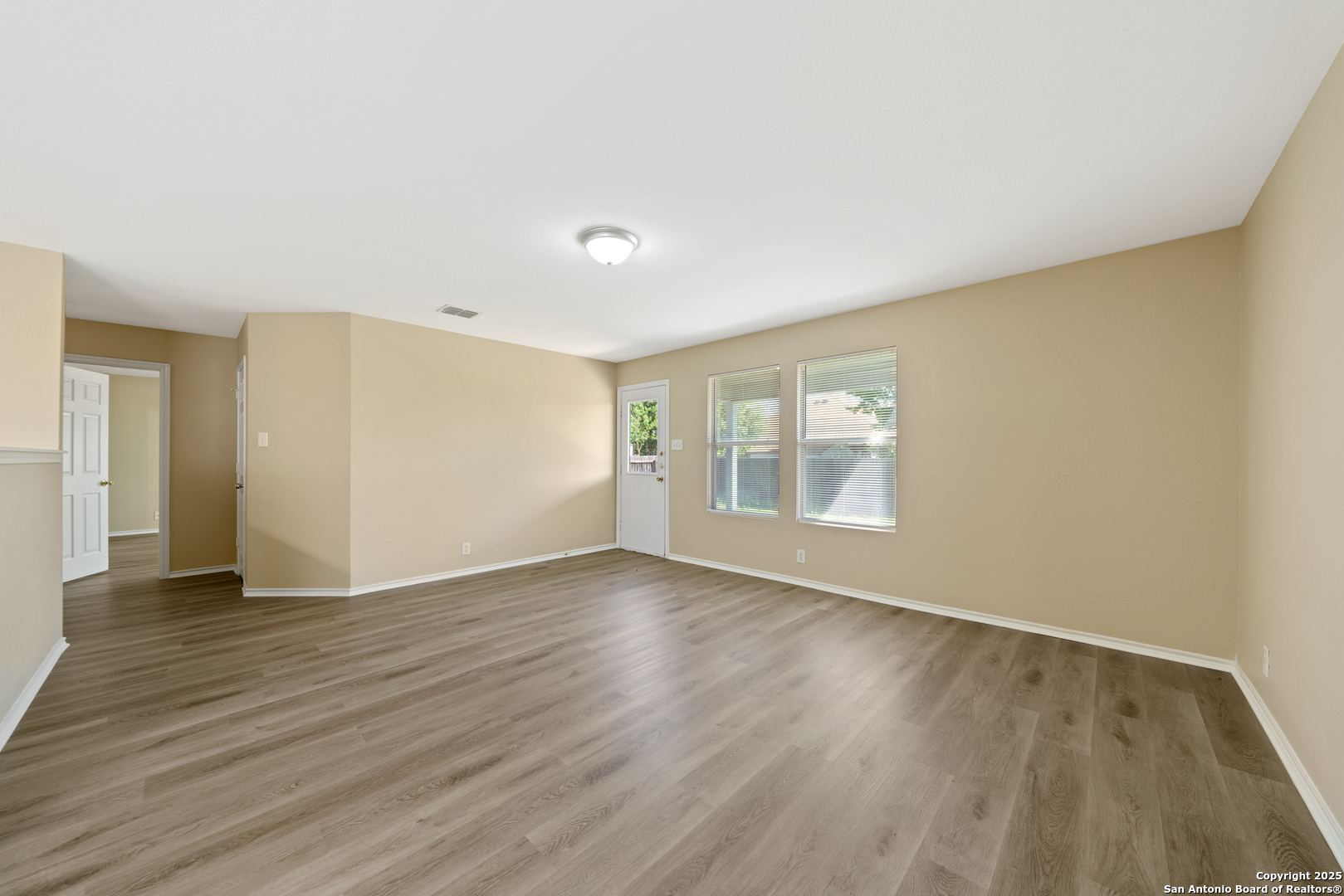 2059 Dragon New Braunfels TX 78130