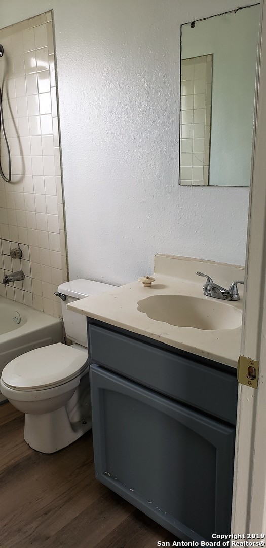 5113 Sierra San Antonio TX 78214