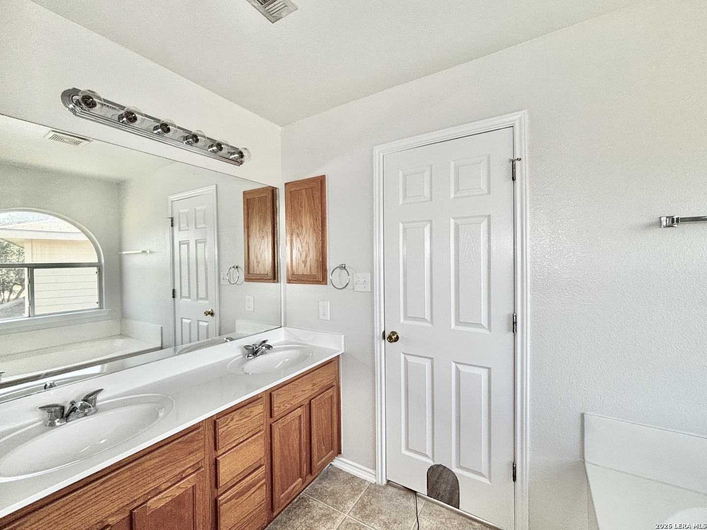 9130 Feather Bluff Helotes TX 78023