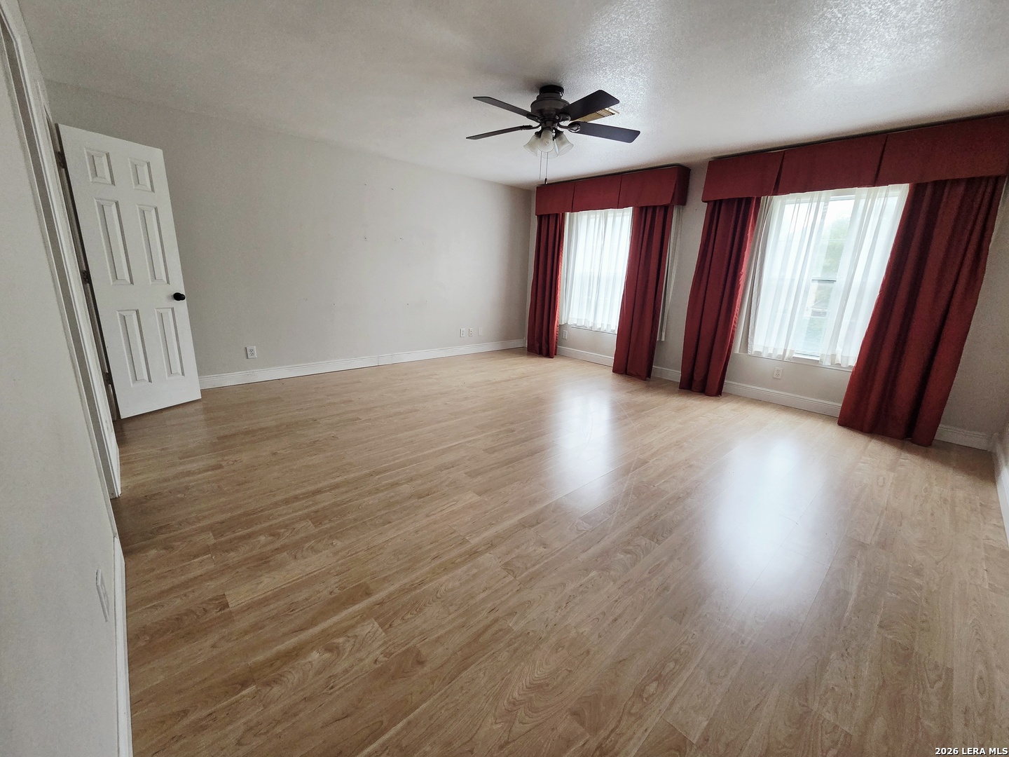 7601 Forest Vale Live Oak TX 78233