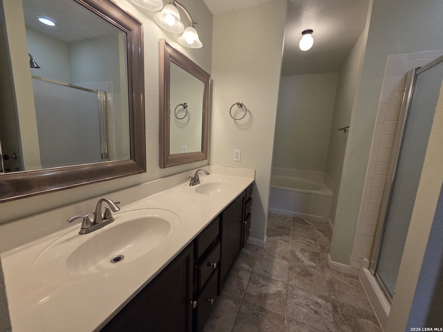 7601 Forest Vale Live Oak TX 78233