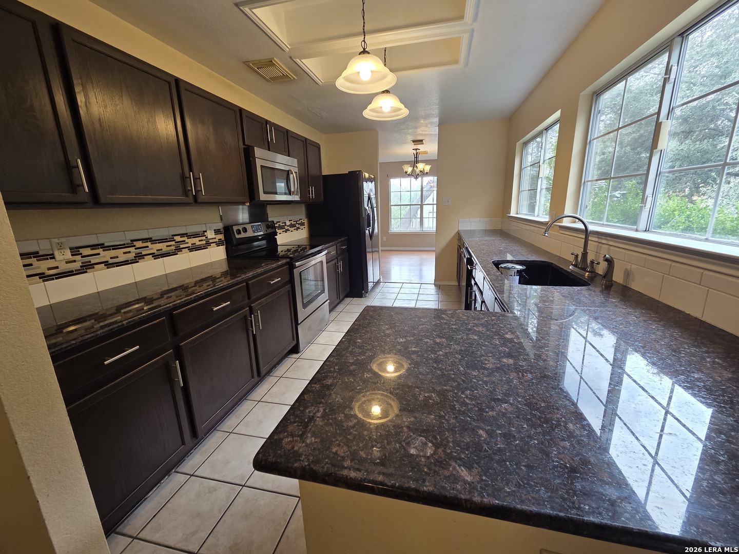 7601 Forest Vale Live Oak TX 78233
