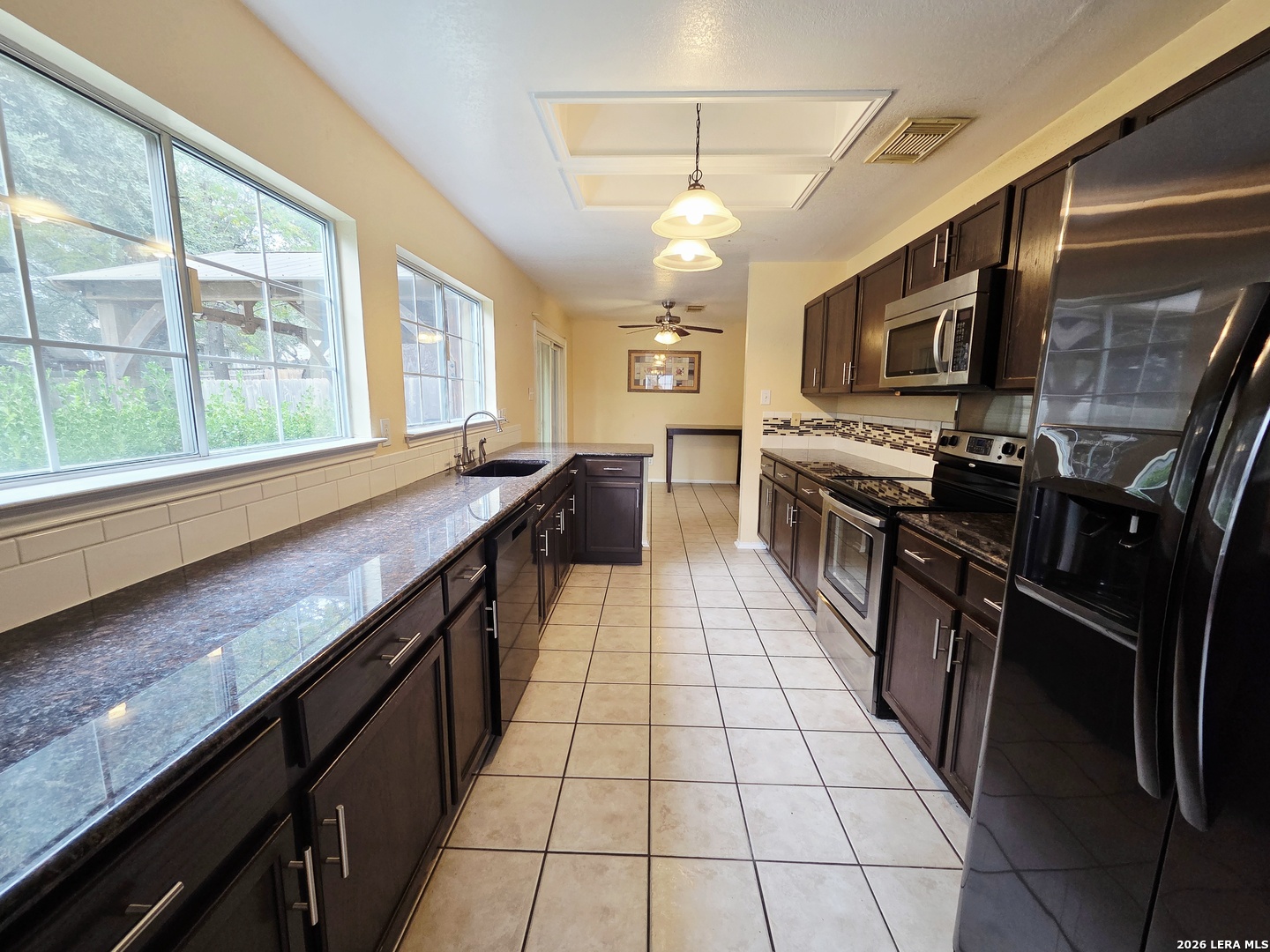 7601 Forest Vale Live Oak TX 78233