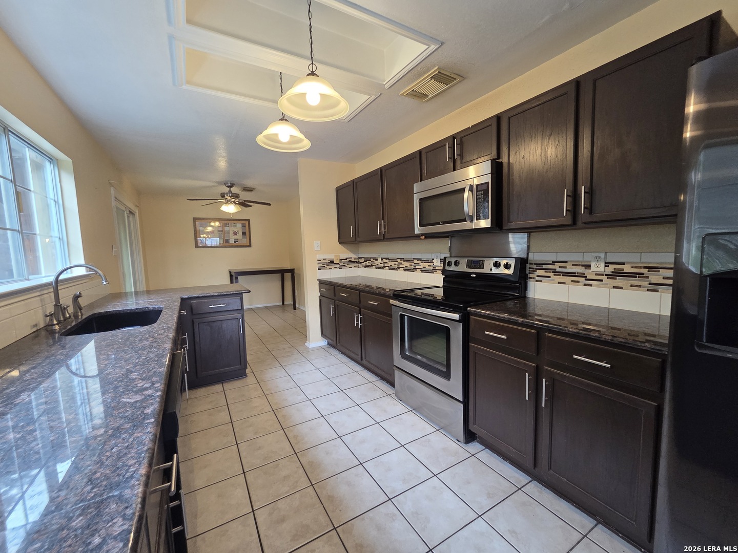 7601 Forest Vale Live Oak TX 78233