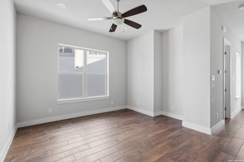 1817 N St Marys Street San Antonio TX 78212