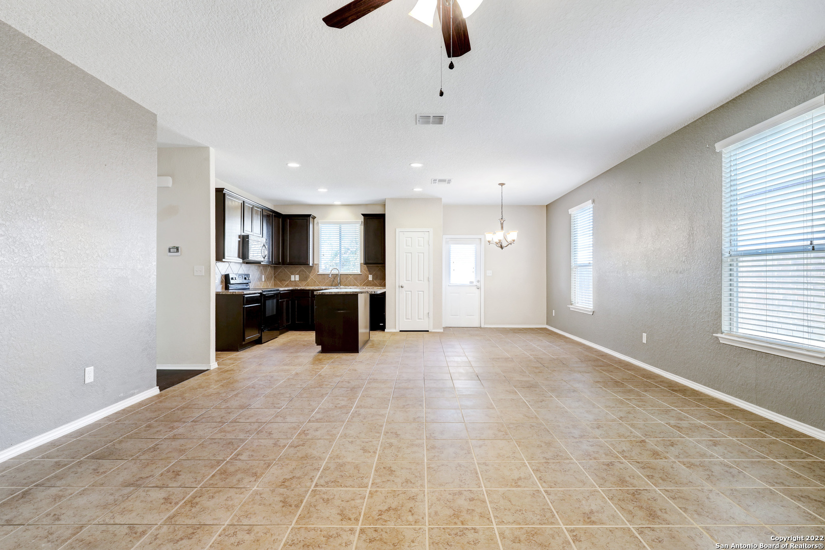 206 Palma Noce San Antonio TX 78253