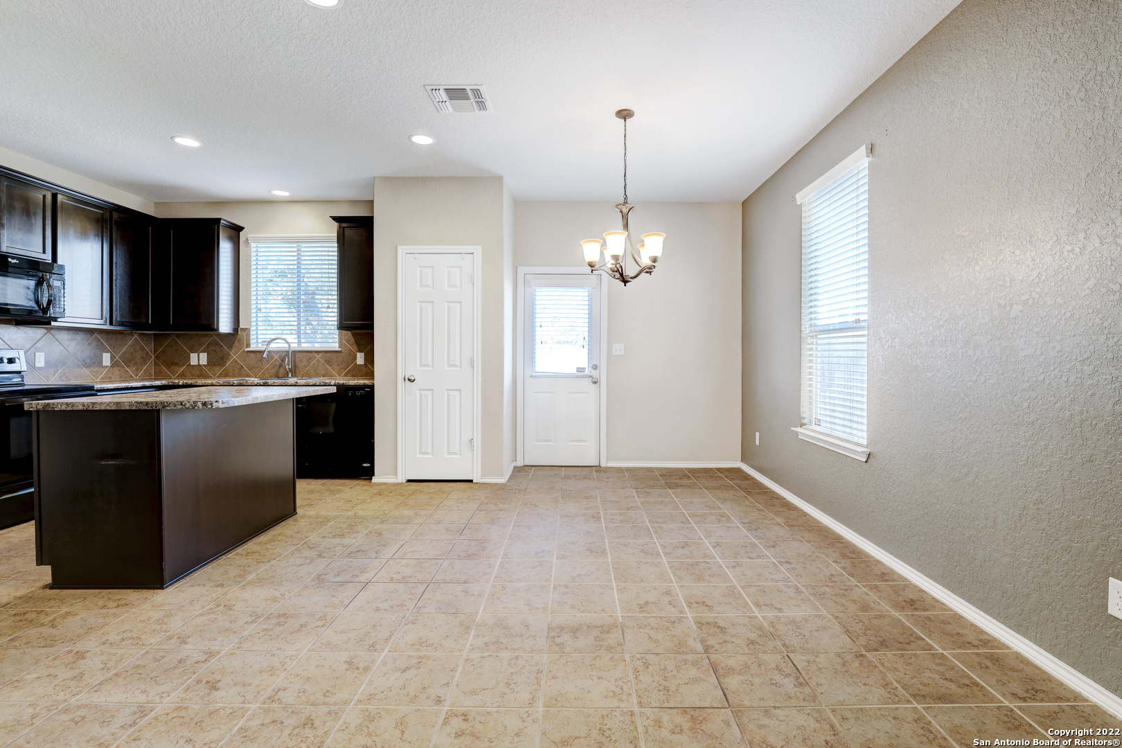 206 Palma Noce San Antonio TX 78253