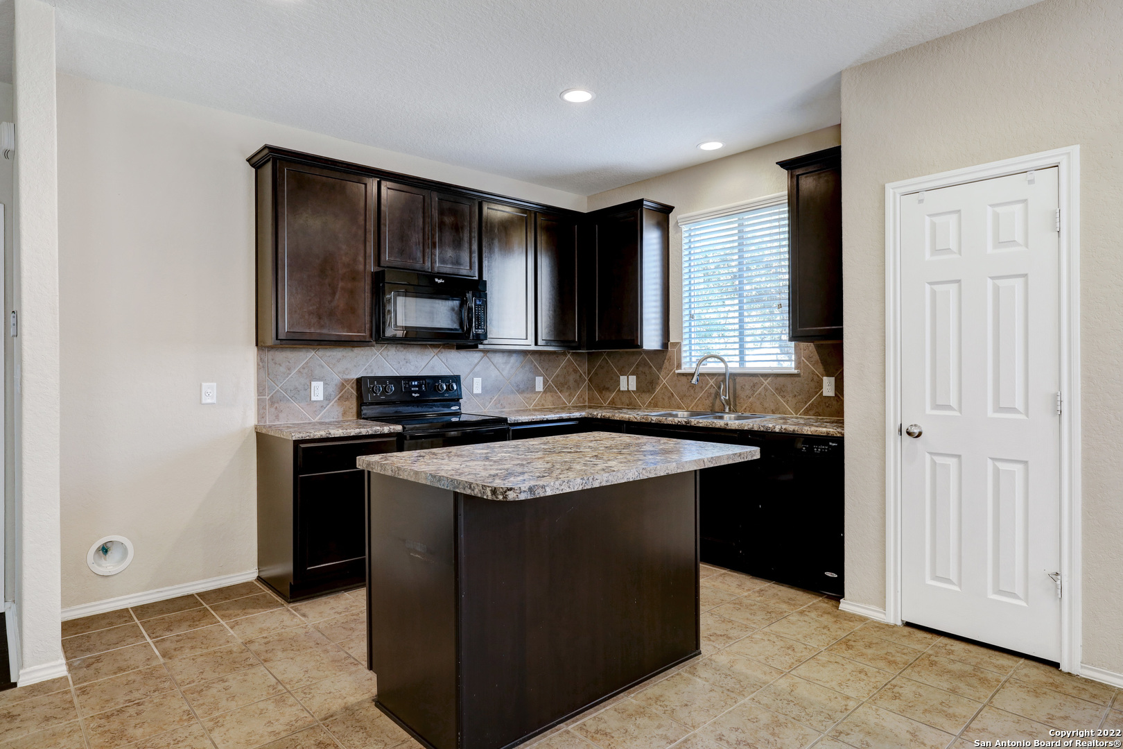 206 Palma Noce San Antonio TX 78253