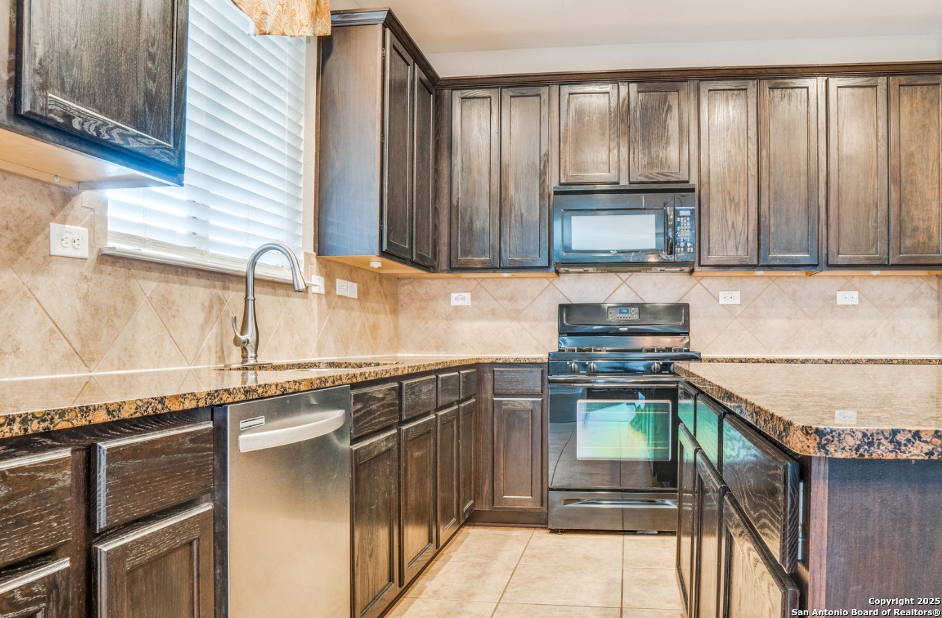 18334 Muir Glen Drive San Antonio TX 78257