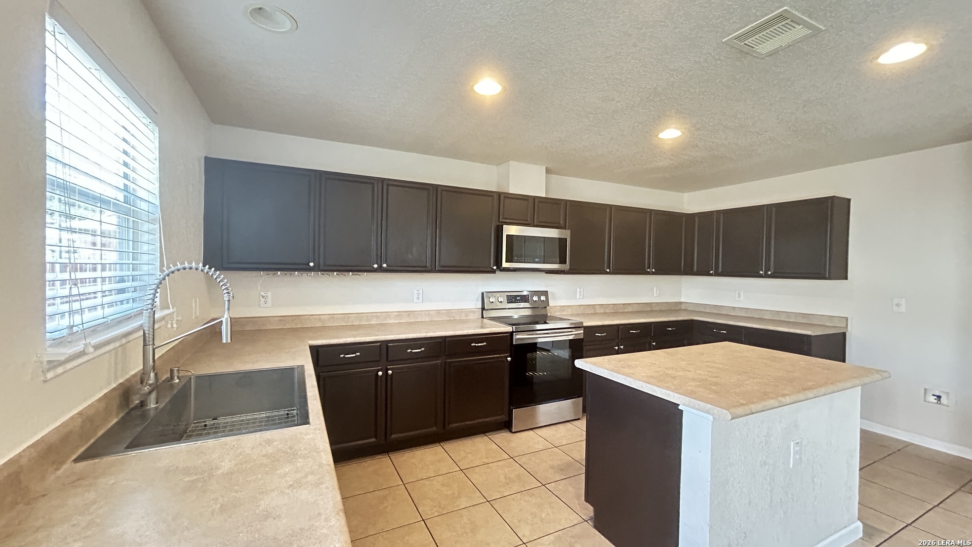 11155 Acuff Station San Antonio TX 78254
