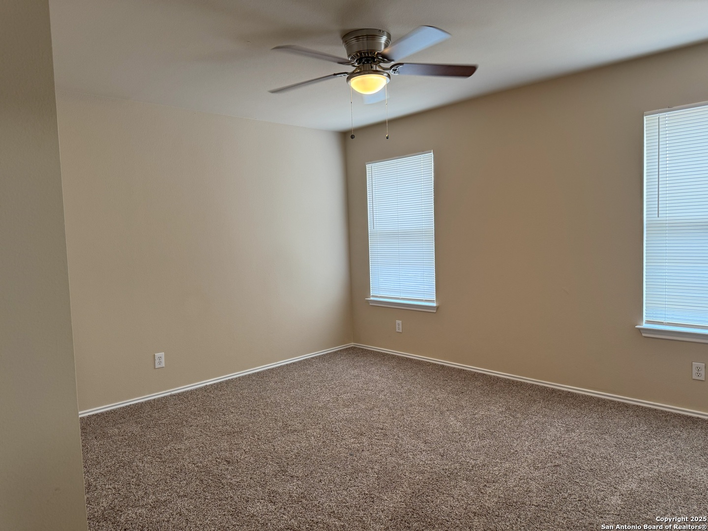 9061 Clearwood Path Universal City TX 78148