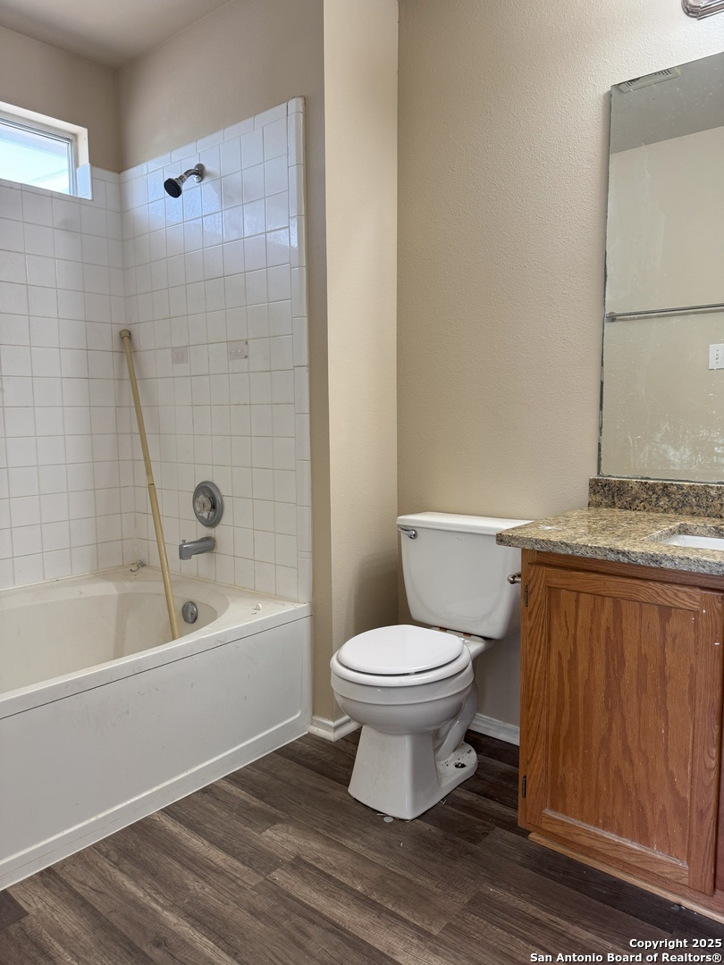 9061 Clearwood Path Universal City TX 78148