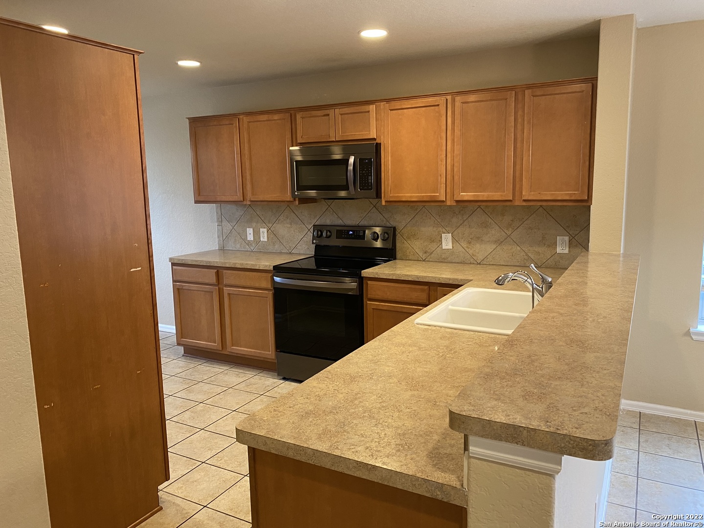 3708 Greenridge Cibolo TX 78108