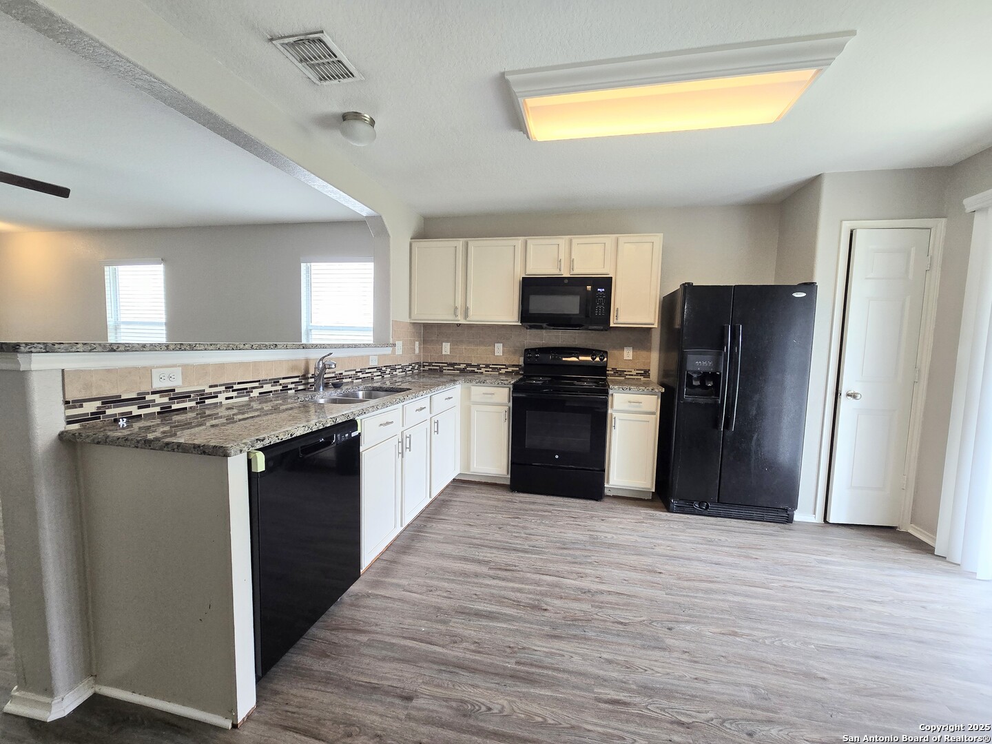 12206 Mountain Pine San Antonio TX 78254