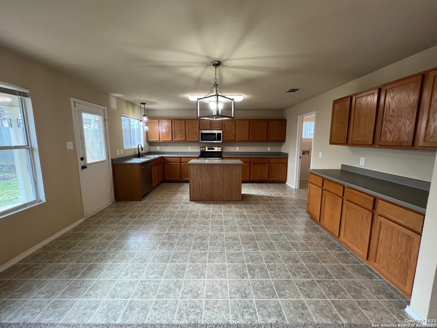 24706 Corral Gables San Antonio TX 78261