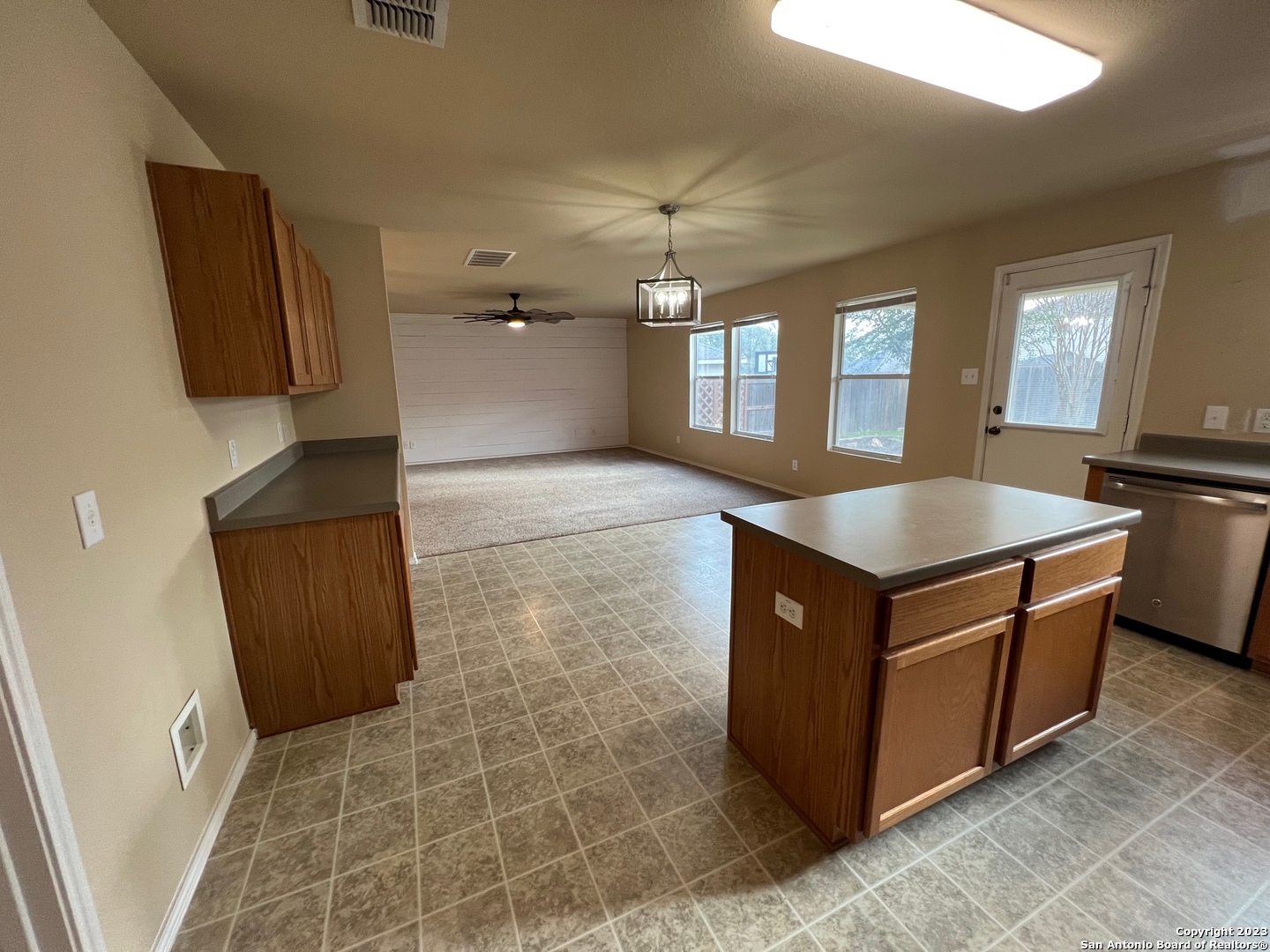 24706 Corral Gables San Antonio TX 78261