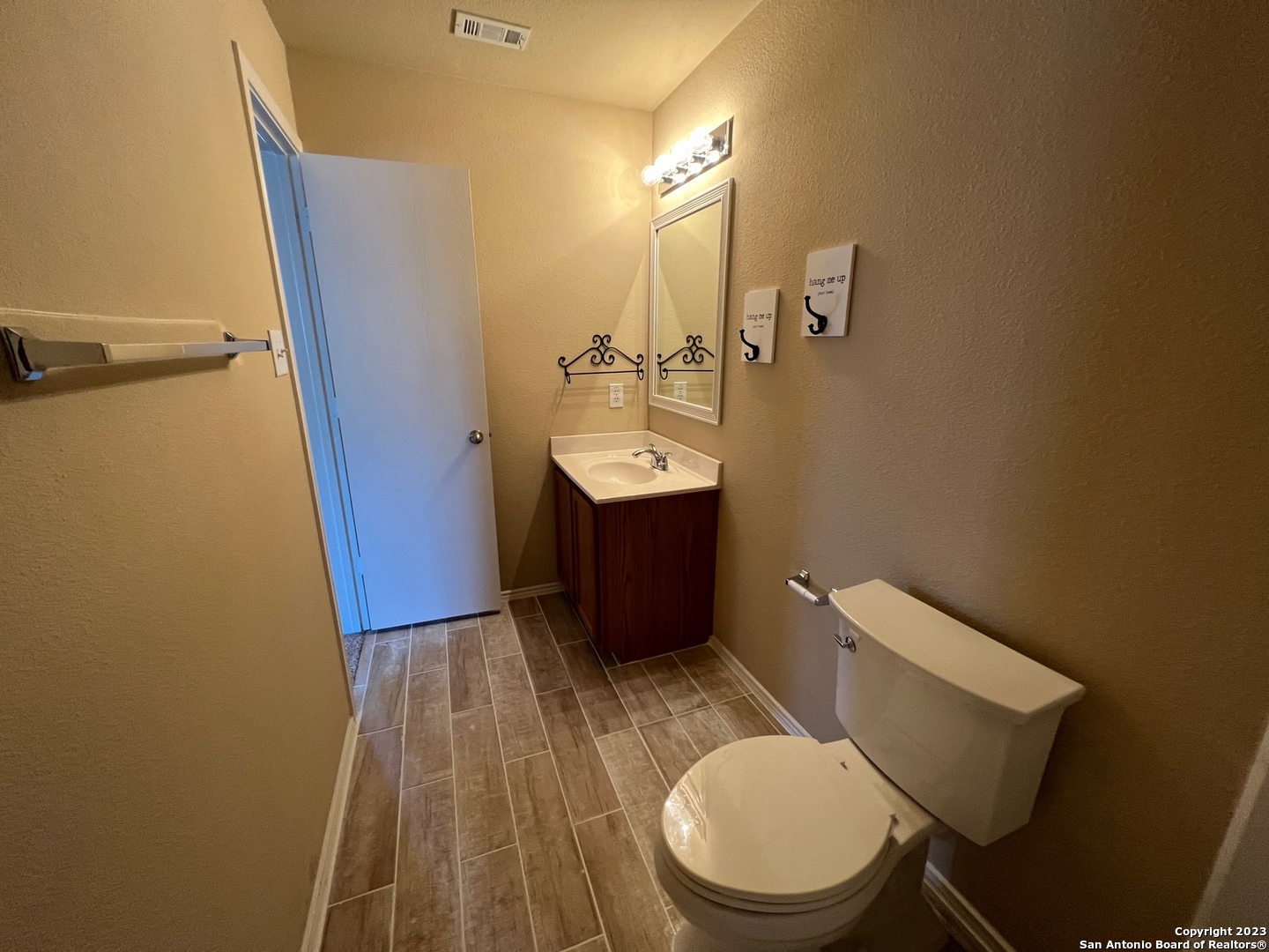 24706 Corral Gables San Antonio TX 78261