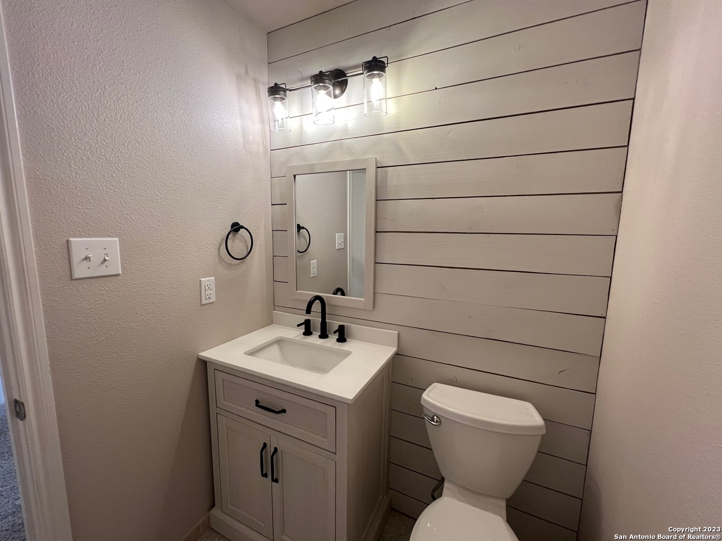 24706 Corral Gables San Antonio TX 78261