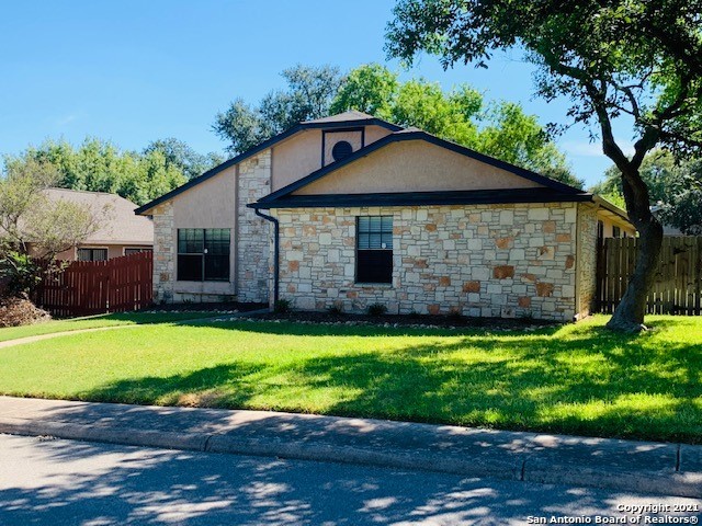 1514 Vista Hill San Antonio TX 78213