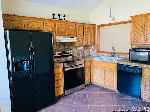 1514 Vista Hill San Antonio TX 78213