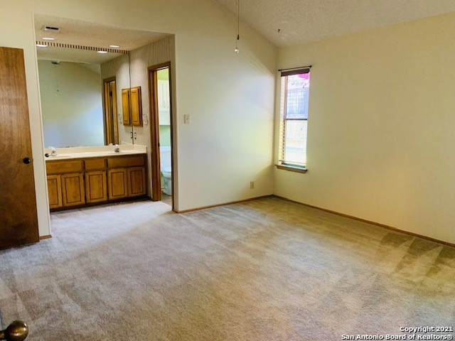 1514 Vista Hill San Antonio TX 78213