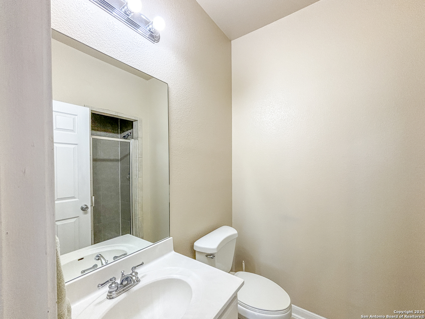 129 Chapel Hill Circle San Antonio TX 78240