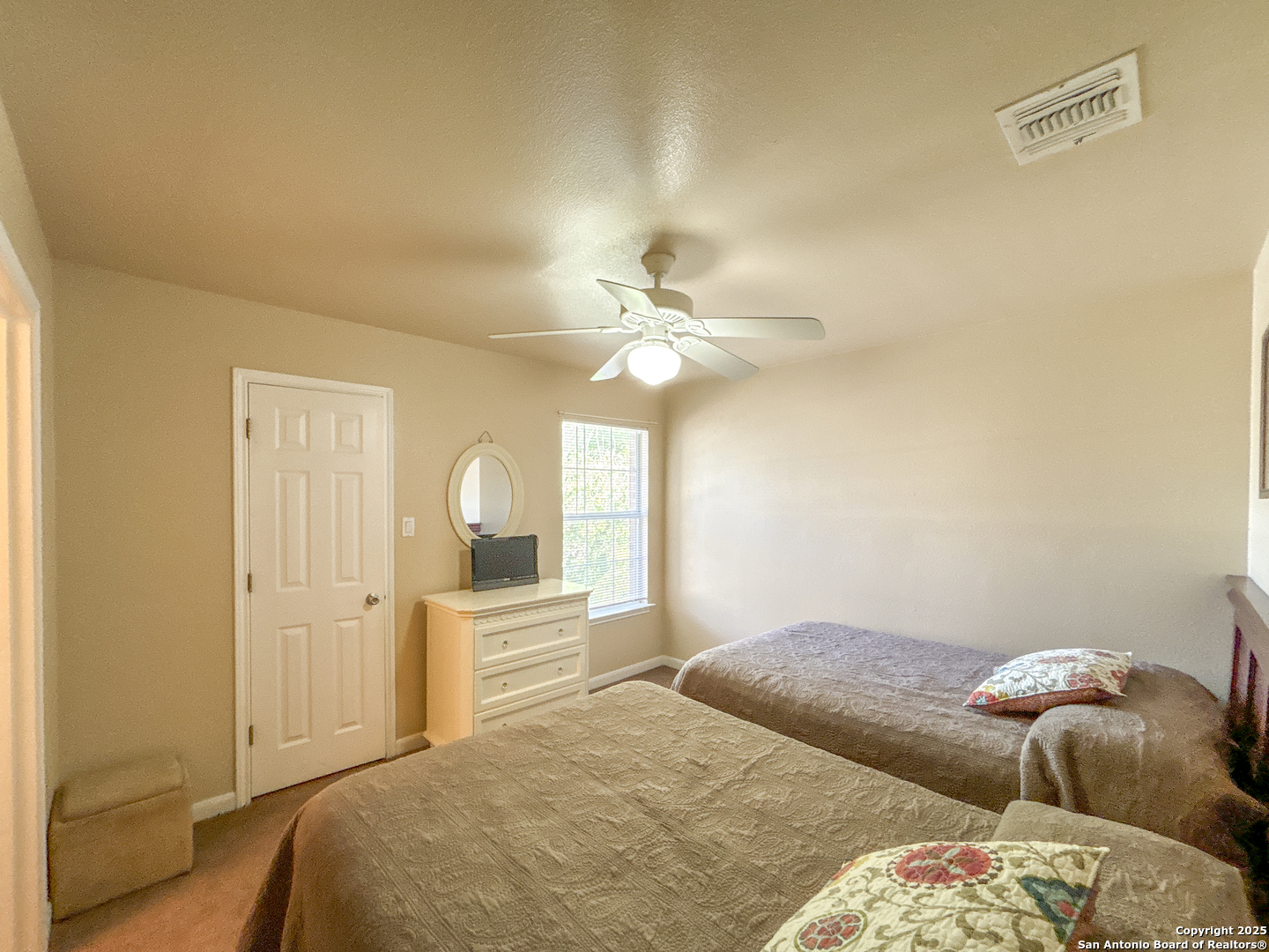 129 Chapel Hill Circle San Antonio TX 78240
