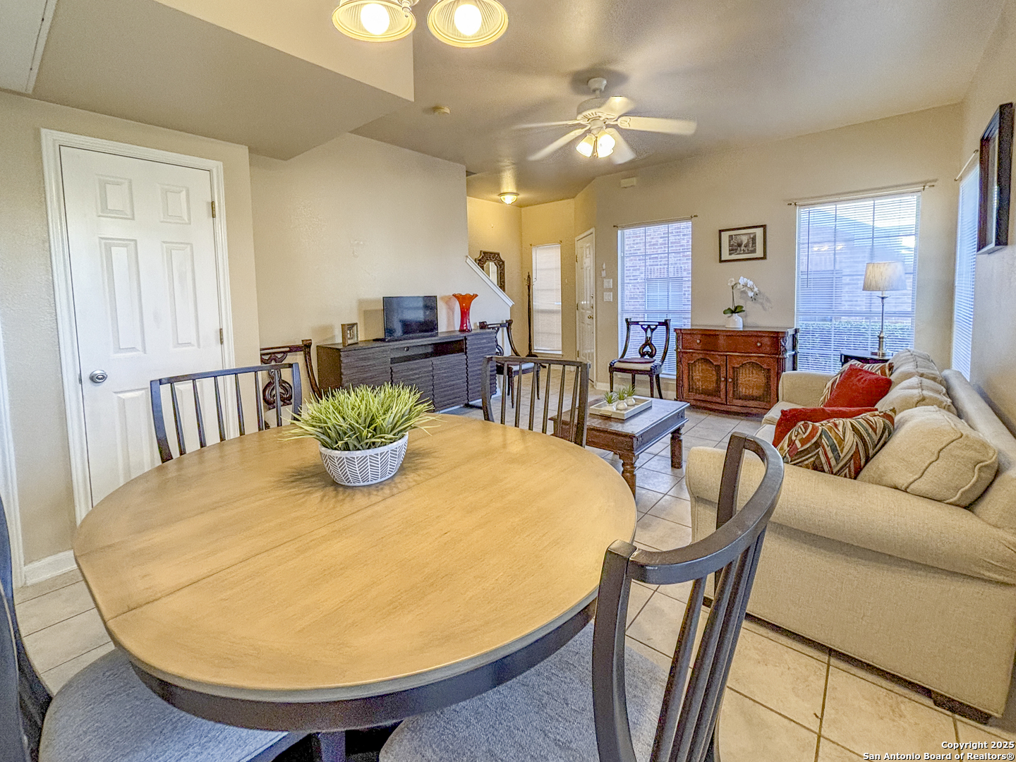 129 Chapel Hill Circle San Antonio TX 78240