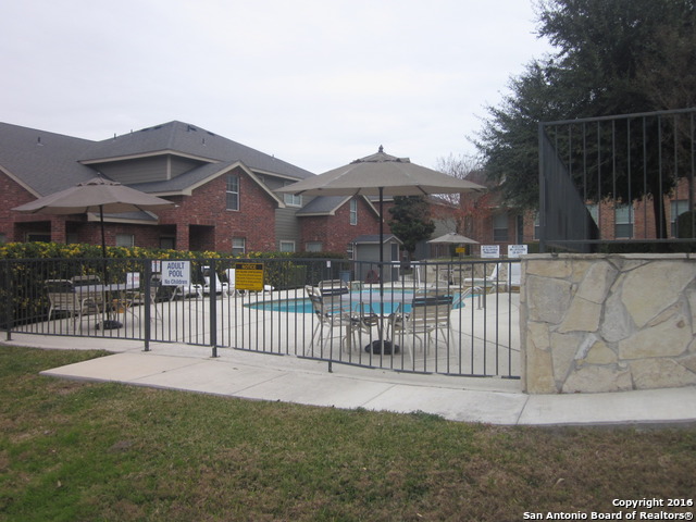129 Chapel Hill Circle San Antonio TX 78240