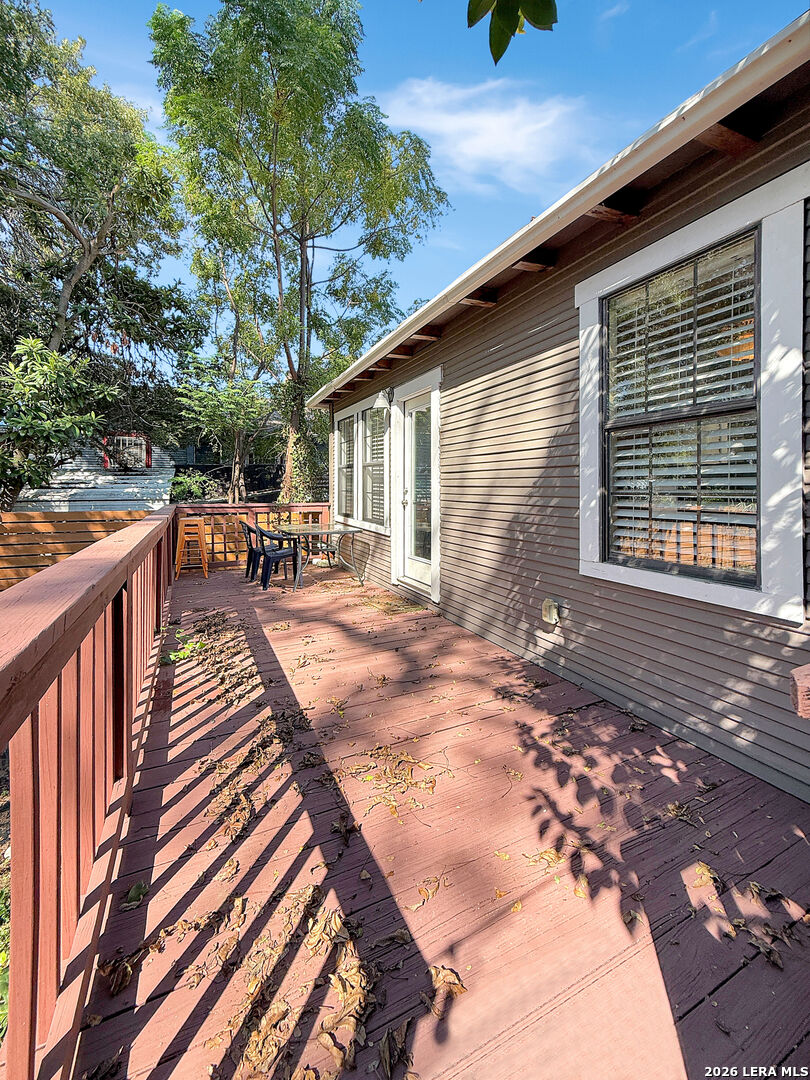 608 E Mistletoe Avenue San Antonio TX 78212