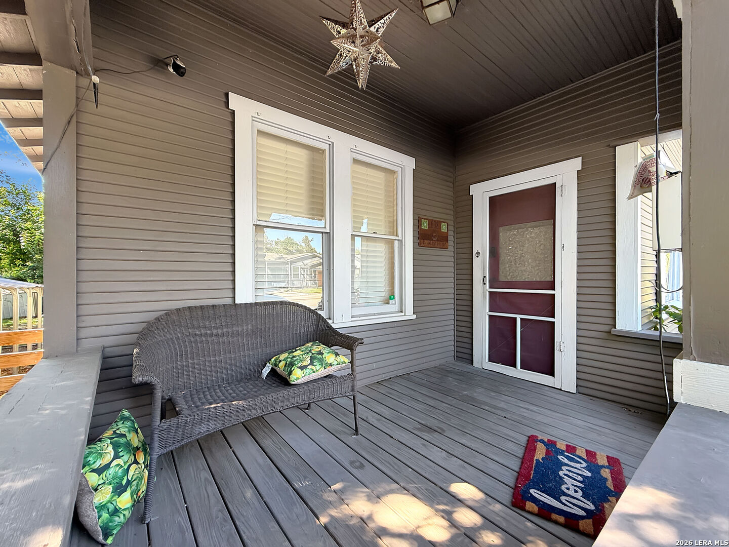 608 E Mistletoe Avenue San Antonio TX 78212