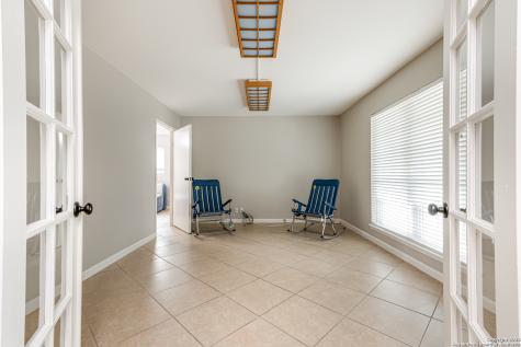 555 Patricia San Antonio TX 78216