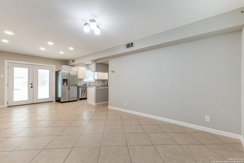 555 Patricia San Antonio TX 78216