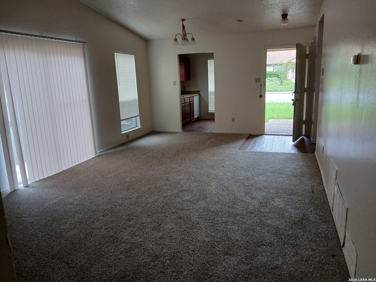 5034 Mayspring San Antonio TX 78217