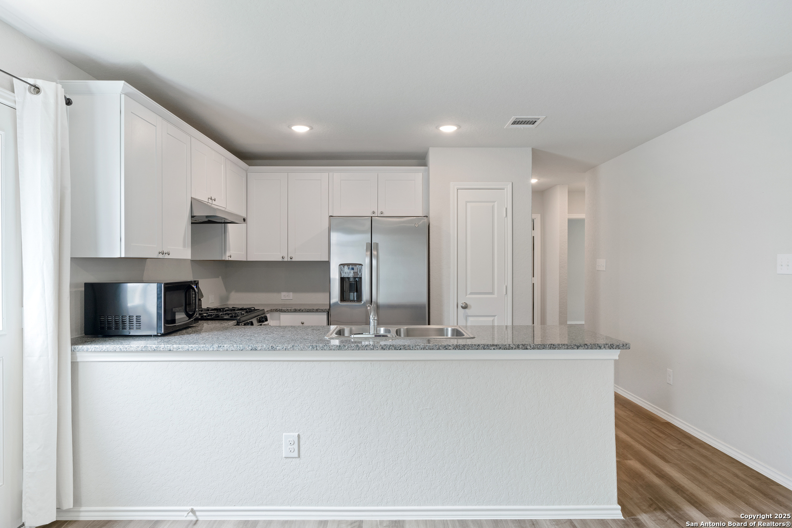 6534 Augustus Magee San Antonio TX 78220