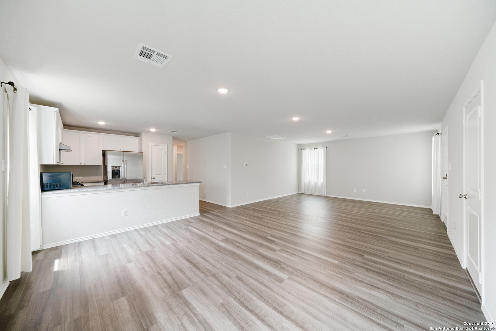 6534 Augustus Magee San Antonio TX 78220