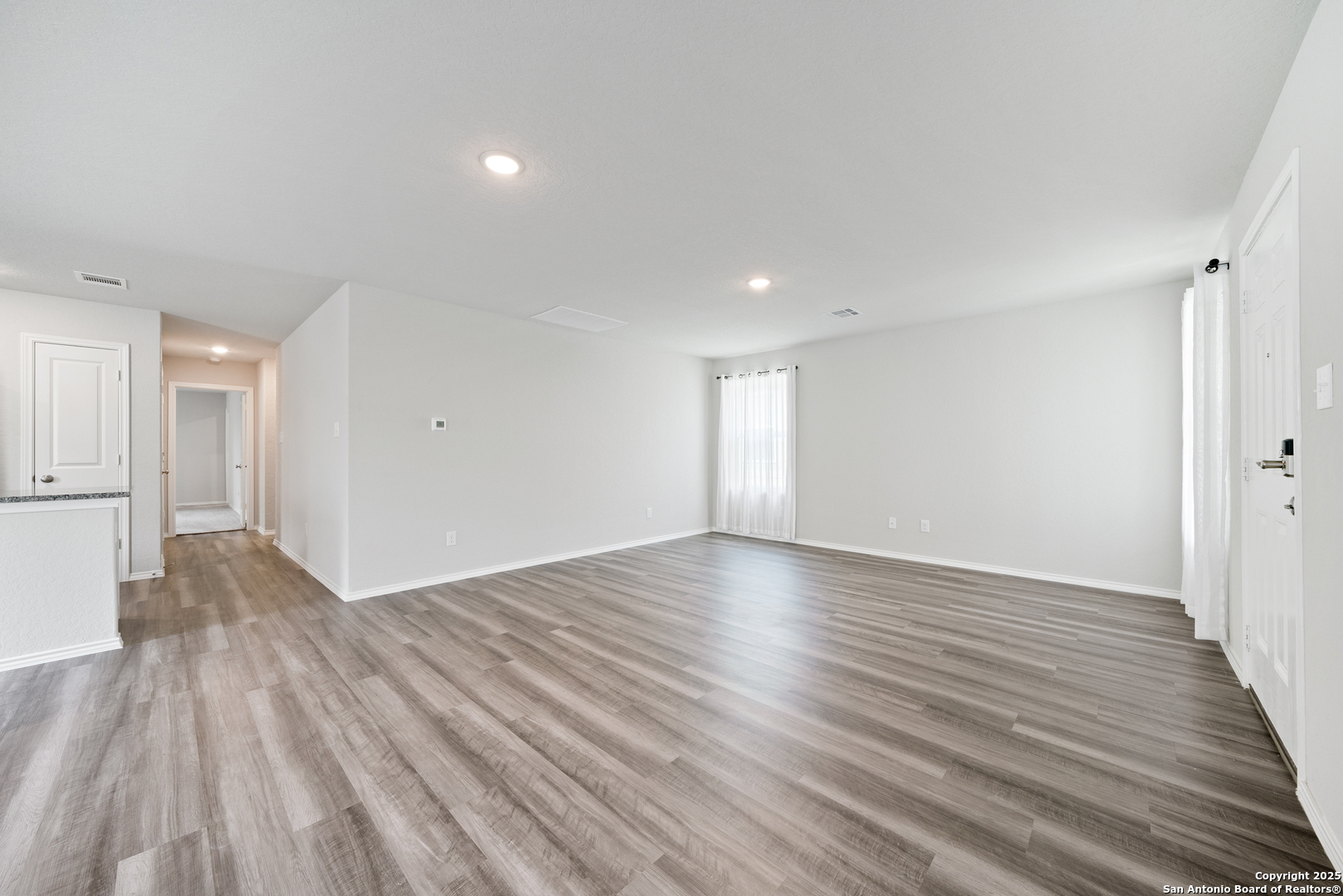 6534 Augustus Magee San Antonio TX 78220