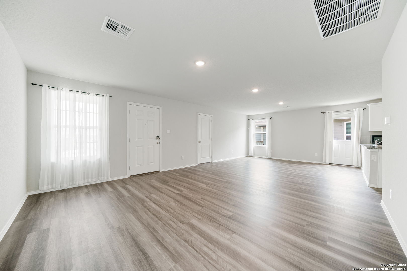 6534 Augustus Magee San Antonio TX 78220