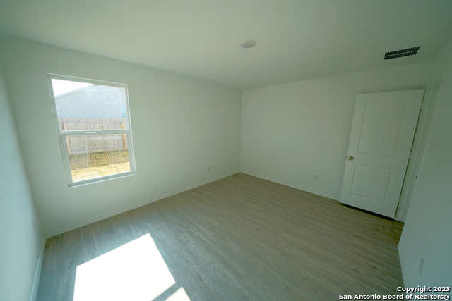 8810 Barrow Path Converse TX 78109