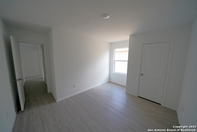 8810 Barrow Path Converse TX 78109