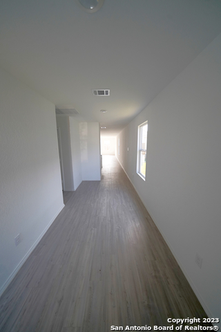 8810 Barrow Path Converse TX 78109