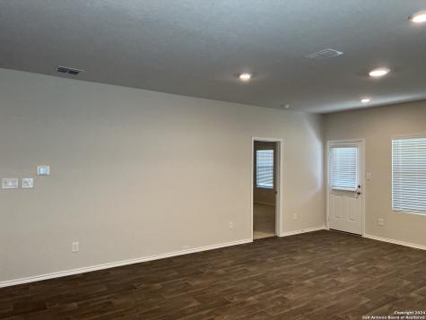 937 Armadillo Drive Seguin TX 78155