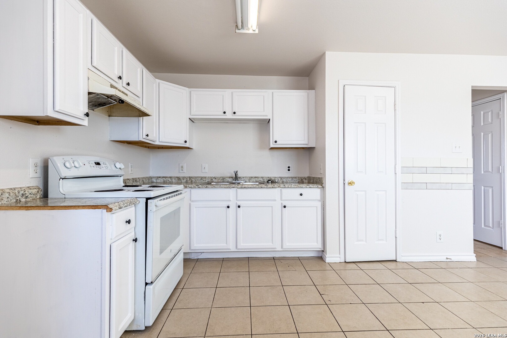 114 Garner San Antonio TX 78237