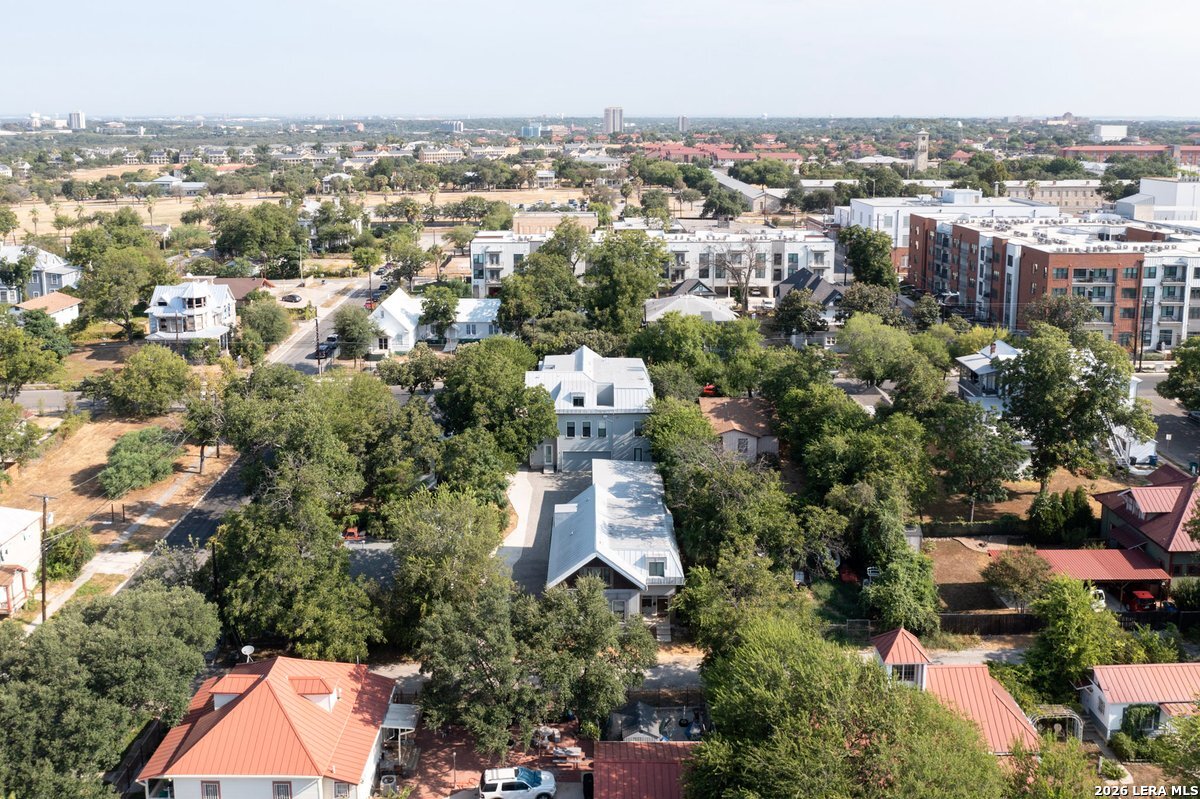 808 E Carson Street San Antonio TX 78208